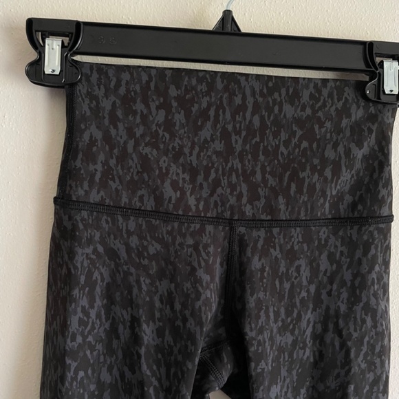 Lululemon Wunder Under High-Rise Tight 25" *Full-On Luxtreme - Picture 8 of 9